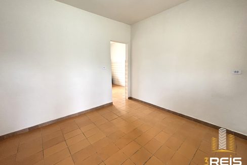 9,